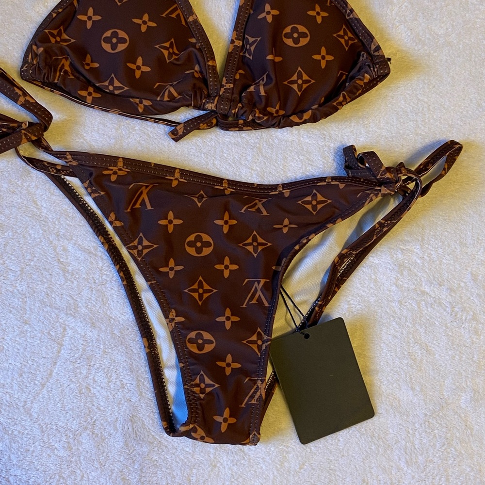 Bikini Set - Picture 3 of 4